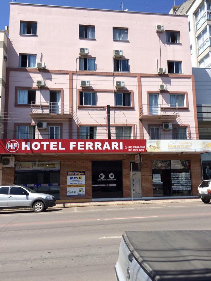 Hotel Ferrari Rio do Sul Eksteriør bilde